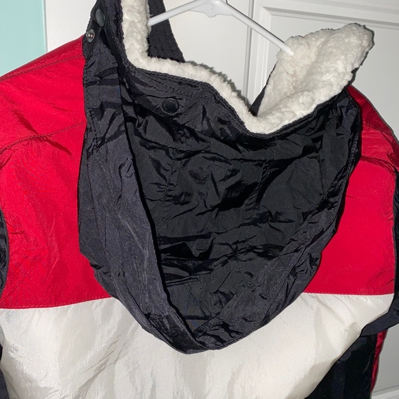 hollister jacket - Picture 3 of 4